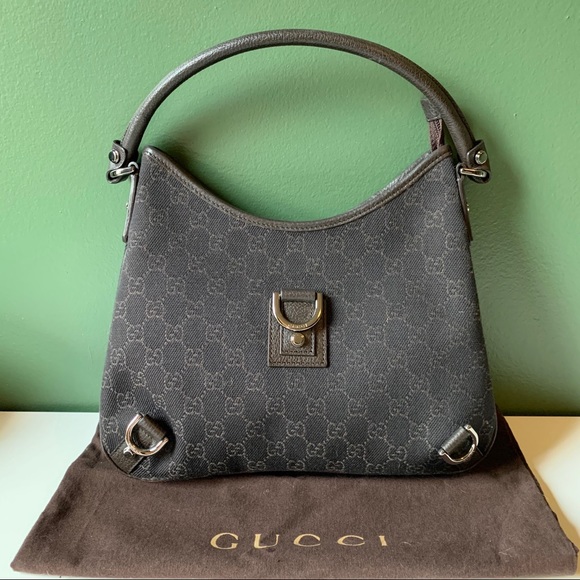 Gucci Handbags - GUCCI GG Abbey Shoulder Bag